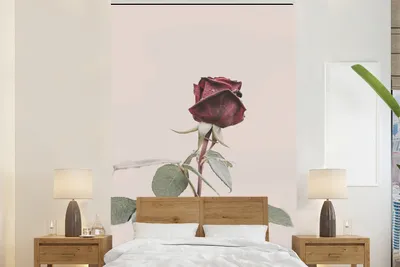 Produktbild von MuchoWow® Fototapete für Wohnzimmer oder Schlafzimmer Wandtapete Vinyl Motivtapete Blumen - Rot - Rosen - Grün - 195x300 cm - Das Hintergrundbild