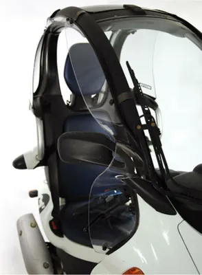 Obrázok produktu pre Deflektor čelného skla ISOTTA v svetlom dyme pre BMW