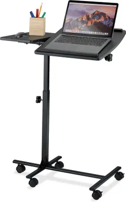 Zdjęcie produktu dla Regulowany stolik pod laptopa na kółkach – obrotowy blat – czarny – stolik przyłóżkowy – wymiary: 65–85 x 61 x 40 cm