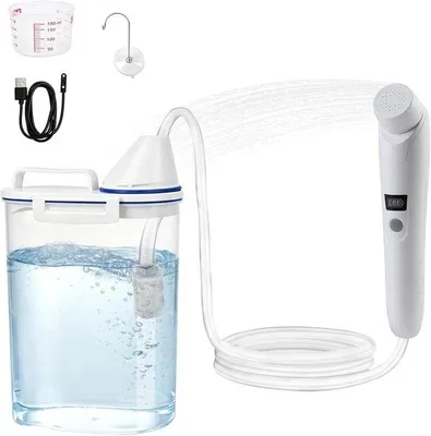 Produktbild von Tragbare Campingdusche, 2,5 Liter - Wiederaufladbare USB-Duschpumpe - Mit Schlauch und Saugnapf - Ideal für unterwegs - Luxento