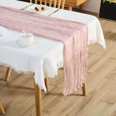 Produktbild von Boho Tischläufer aus Gaze in Rosa für Hochzeiten, 90 x 180 cm, waschbar