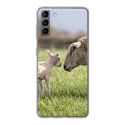 Produktbild von MuchoWow® Handyhülle Schutzhülle Hülle für Samsung Galaxy S21 Plus Schafe - Gras - Lamm Silikon Softcase Handy Hülle - Handy-Tasche