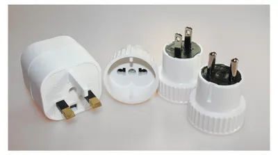 Zdjęcie produktu dla Zestaw adapterów wtyczek Relags z 4 adapterami