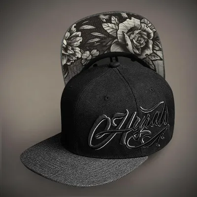 Produktbild von Hyraw Snapback Cap - Grey Roses