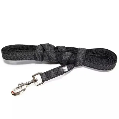 Immagine prodotto di Beeztees K9 ANTISLIP LEASH+HANDLE BLACK 1000