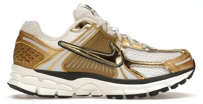 Produktbild von Nike Zoom Vomero 5 Metallic Gold (Women's) - EU 47.5
