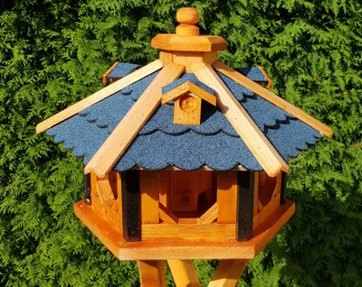 Produktbild von Vogelhaus blau Größe L Typ 9 aus Holz 48x33 cm NEU