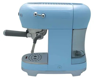 Produktbild von SMEG ECF02PBEU Siebträger Espresso-/Kaffemaschine pastellblau