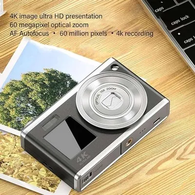 Produktbild von Kartenlesegerät – unterstützt 60 Megapixel und 4K – inklusive 64 GB Speicherkarte – mit USB- und OTG-Adapter