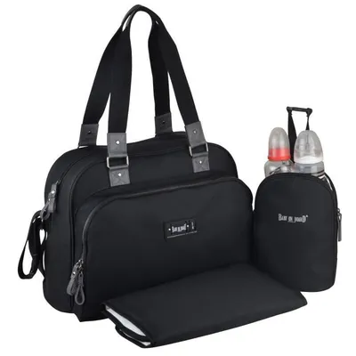 Produktbild von Baby an Bord - Wickeltasche - Urban Classic Black Bag - 2 Fächer mit breiter Reißverschlussöffnung - 7 Fächer - Lunchbag - Teppich an der
