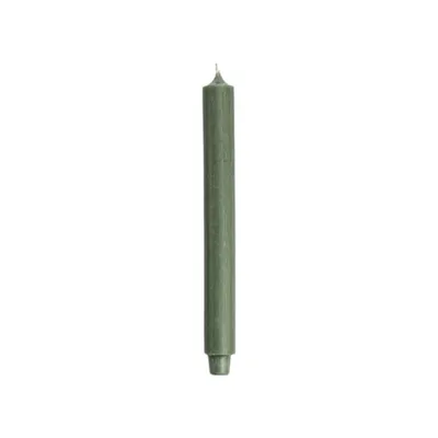 Zdjęcie produktu dla Świeca stołowa "Rustik Lys XL", kolor: oliwkowy, wymiary: średnica 3,2 cm x wysokość 30 cm, 1 sztuka