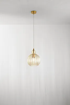 Immagine prodotto di Lampada a Sospensione in vetro color Cognac, design moderno con struttura in ottone brunito, attacco E27, diametro 25 cm, h 182 cm - Perenz