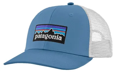 Produktbild von PATAGONIA Snapback Trucker Cap P-6 Logo shore blue