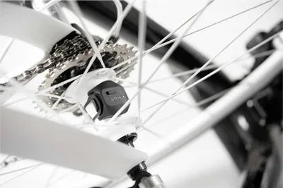 Produktbild von Garmin Geschwindigkeitssensor 2 + Trittfrequenzsensor 2