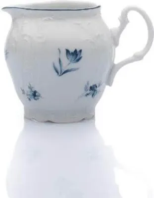 Produktbild von Thun 1794 Milchkännchen, Tschechisches Porzellan, Bernadotte, 250 ml, blaue Rosen, Thun