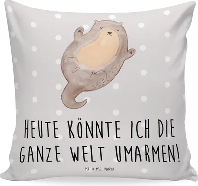 Produktbild von Mr. & Mrs. Panda Deko Kissen Otter Umarmen - Grau Pastell - Geschenk, Seeotter See, glücklich, Dekokissen, Optimistisch, Bedrucktes, Sofakissen 40x40, Hallo, gut Gelaunt