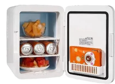 Zdjęcie produktu dla Kompaktowa mini lodówka z funkcją ogrzewania – 9 V – 220 V – do biura, sypialni i pokoju dziecięcego – biała