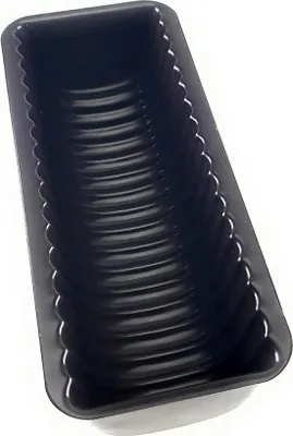Produktbild von Famanu Backform 22 cm - Rechteckige Kuchenform mit Rillen