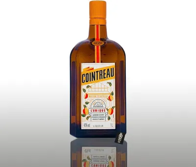 Produktbild von Cointreau französischer Orangenlikör 1L 40% Vol. - [Enthält Sulfite]