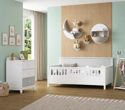 Obrázek produktu pro Moderní dětský pokojový set se stylovou dětskou postýlkou a bílou komodou