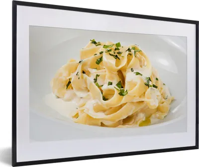 Produktbild von MuchoWow® MuchoWow® Gerahmtes Poster Nudeln mit Parmesankäse 60x40 cm - Poster mit zchwarzem Bilderrahmen - Schlafzimmer - Plakat in Rahmen - Drucken
