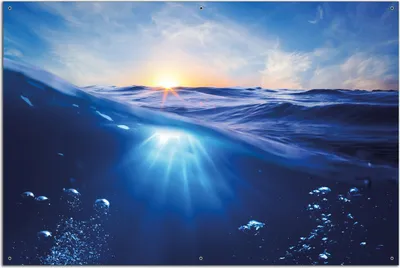 Produktbild von Wallario Outdoor-Poster für Garten oder Balkon, Motiv Wellen im Meer bei Sonnenuntergang, in ca. 61 x 91,50 cm