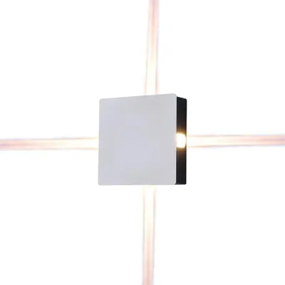Obrázok produktu pre CB Elektro Nástenné LED svietidlo štvorcové 4W, 3000K, 440lm, IP65, biele VT-704 (V-TAC)