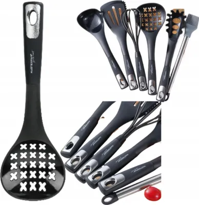 Image de Moussoir Masterpan avec manche ergonomique, noir avec accents argentés