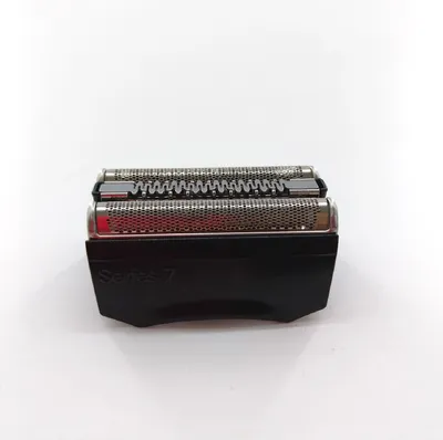 Produktbild von Braun Elektrorasierer Series 7 Scherkopf 70B Ersatzklingen  Passend für 7865CC 7899CC 7840S 7855S 7893S 730S 720S 740S 750