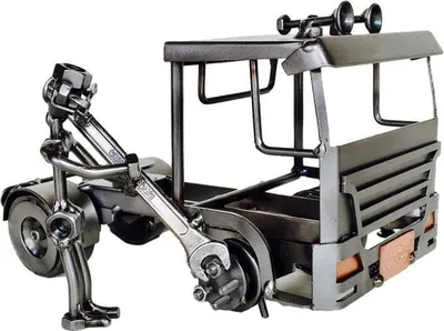 Produktbild von Metallfigur LKW-Mechaniker – Handgefertigte Schraubenmännchen Skulptur
