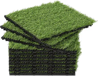 Obrázek produktu pro ISOISL Umělá tráva, klickovací dlaždice, 30x30 cm, 110 kusů (10 m²) – Dlaždice pro terasy a balkony s drenážním systémem, realistickým vzhledem a snadnou montáží, vhodné pro použití uvnitř i venku