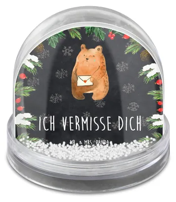 Produktbild von Mr. & Mrs. Panda Weihnachts Schneekugel Bär Vermissen - Kreidetafel - Geschenk, schnee kugel, Teddy, Freundin, Weihnachten, Dekokugel, Freund, Unglücklich Verliebt, Reise