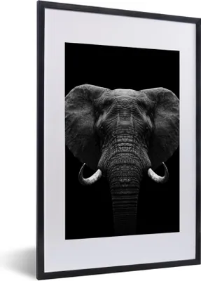 Produktbild von MuchoWow® Gerahmtes Poster Tiere - Elefant - Porträt - Schwarz - Weiß 40x60 cm - Poster mit Schwarzem Bilderrahmen Wandposter Rahmen Foto Bilder - Poster in Rahmen