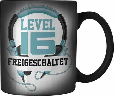 Produktbild von Trendation - 16. Geburtstag Farbwechsel Zauber-Tasse Jungen Jungs Geschenk 16er Geschenkidee 16 Sohn Gamer Zocker Sprüche Lustig (Schwarz)