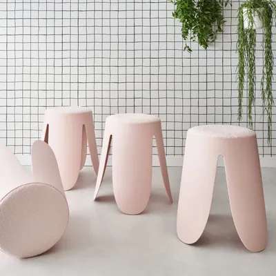 Produktbild von sweeek - 4er Set stapelbare Hocker, strukturierter Bouclébezug - Zartrosa