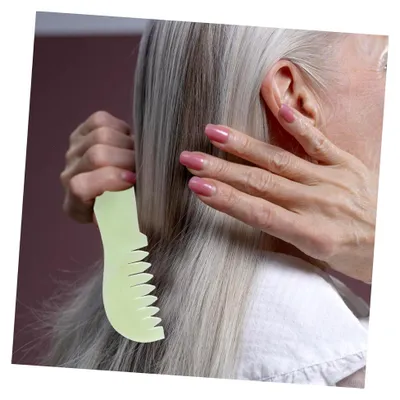 Produktbild von Jadekamm zur Kopfhautmassage und Hautpflege