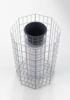 Produktbild von Blumensäule achteckig, Höhe 82 cm, MW 5 x 10 cm, feuerverzinkt inkl. Topf
