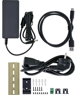 Obrázek produktu pro InLine 35396F, 2 x USB 3.2 Gen 1 (3.1 Gen 1) Type-B, USB 3.2 Gen 1 (3.1 Gen 1) Type-C, 5000 Mbit/s, Černá, Hliník, 1 m