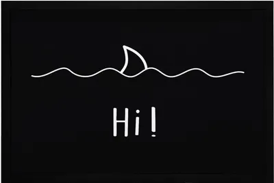 Produktbild von Fußmatte mit Spruch Begrüßung Hi Hai-Fisch Flosse Wellen ironisches Wortspiel rutschfest & waschbar Moonworks® schwarz 60x40cm