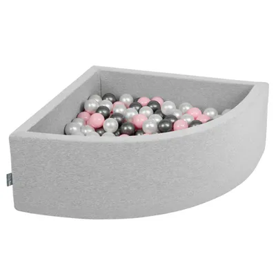 Obrázok produktu pre KiddyMoon 90x30cm/200 loptičiek ∅ 7cm Trojuholník Detské penové loptičky  vyrobené v EÚ, Svetlo sivá: Perleťová/Prášková Ružová/Strieborná
