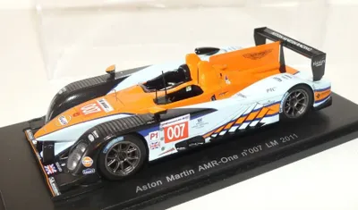 Immagine prodotto di Aston Martin AMR-One AMR-One #007 LM 2011 - 1:43 - Spark
