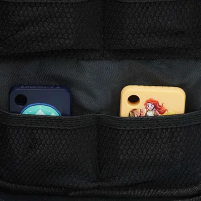 Produktbild von caseroxx Aufbewahrungstasche für Galakto Audio Token mit 8 Netztaschen für GALAKTO Player Audio Token, Reißverschluss, Trageschlaufe
