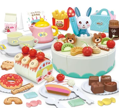 Produktbild von Woopie Confectionery Geburtstagstorte zum Anschneiden + Teeservice 85-tlg.