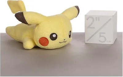Produktbild von Pokémon Center Pikachu Kuscheliges Plüsch – 14,5 cm