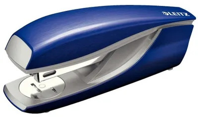 Produktbild von Leitz 55626069, 30 Blätter, Blau, 26/6, Metall, Kunststoff, 80 g/m², Oben