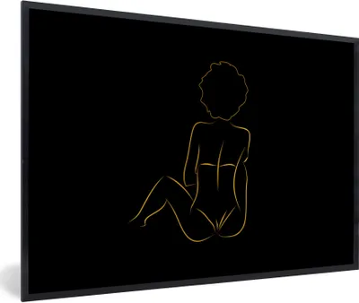 Produktbild von MuchoWow® Gerahmtes Poster Frau - Schwarz - Gold - Strichzeichnung 90x60 cm - Poster mit Schwarzem Bilderrahmen Wandposter Rahmen Foto Bilder - Fotorahmen - Foto-Plakat