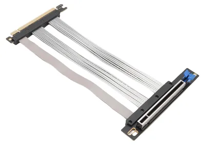 Zdjęcie produktu dla Elastyczny kabel przedłużający do karty graficznej PCIe 5.0 16x, przepustowość 128 GB/s, Gen 5, pasujący do kart graficznych RTX 4090 i 5090, długość 20 cm / 7,9 cala