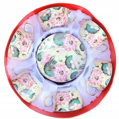 Zdjęcie produktu dla Porcelana cienka do kawy 6 szt filiżanka spodek złoty rant kwiat 260ml prez