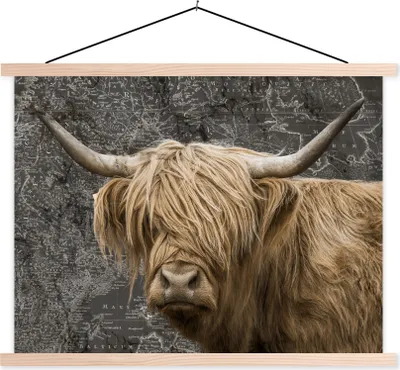 Produktbild von MuchoWow® Textilposter Weltkarte - Tiere - Schottisches Hochlandrind 60x45 cm mit holzfarbenen Rahmen - Bild
