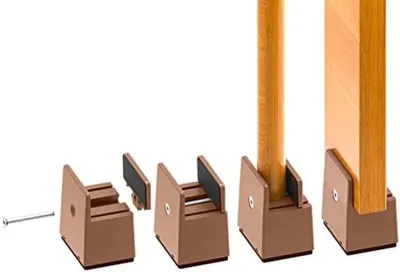 Produktbild von PolkaHome® Verstellbare Möbelbeine – Set mit 4 braunen Stützen, Höhe 2–5 cm, 10x10 cm